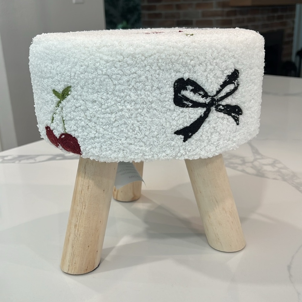 ๐Cute . Mini ๐๐STOOL ๐ - Picture 4 of 16